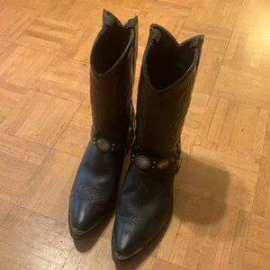 Men’s western boots size 10